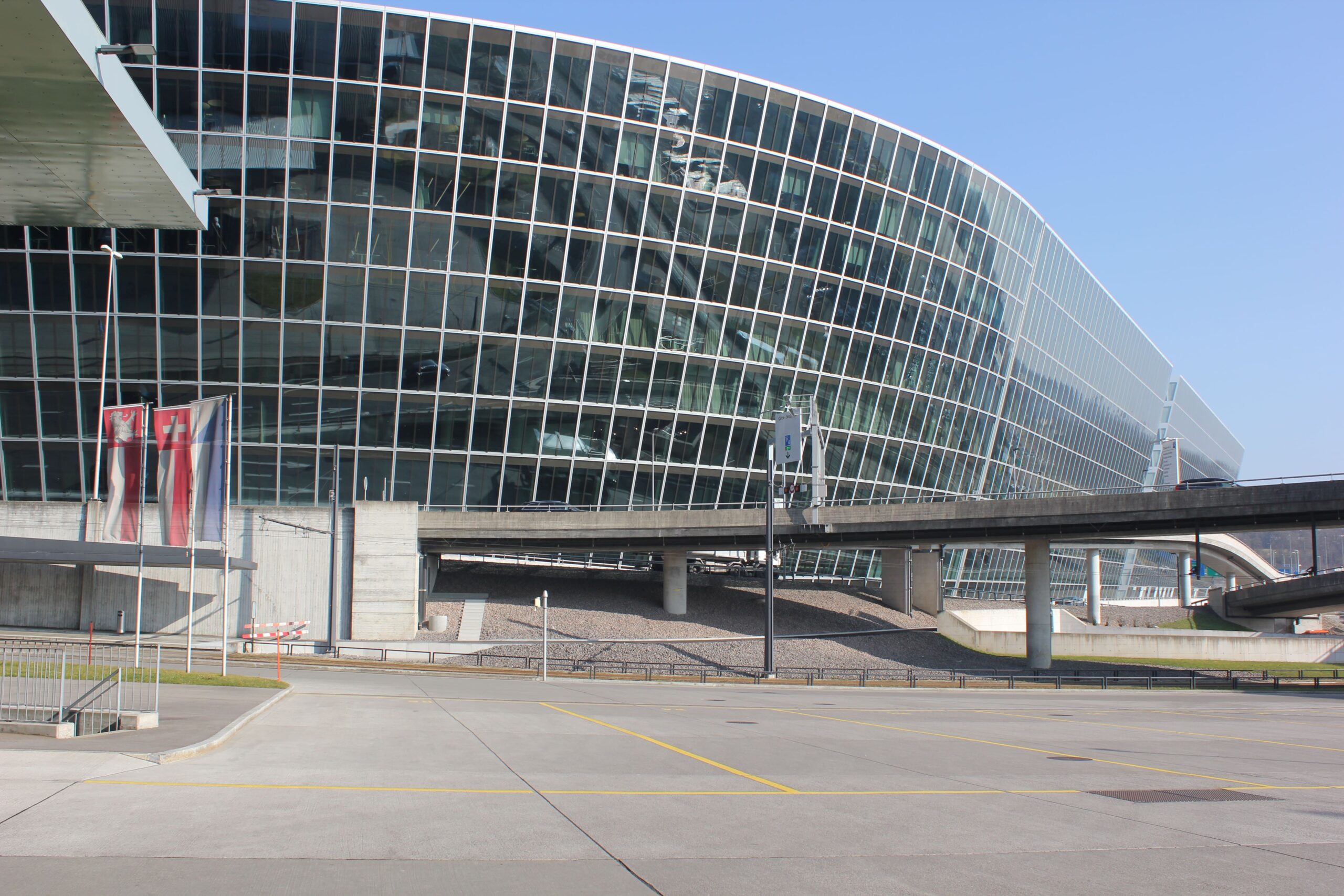 Shuttle Abladestation Flughafen Zürich